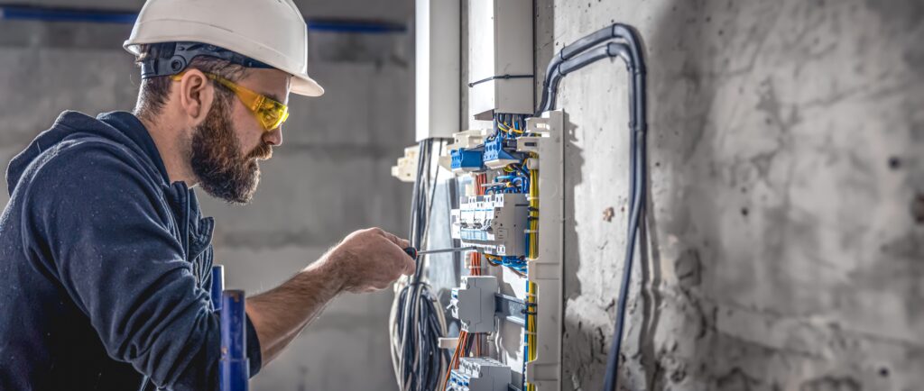The Benefits Of Hiring Electricians For Routine Electrical Care
